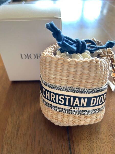 DIORミニサイズ籠ショルダー