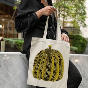 水玉パンプキン トートバッグ イエロー ドット 草間彌生好きに 現代美術 MOMA かぼちゃ 新品未使用 エコバッグ キャンバス