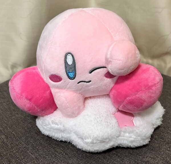 星のカービィ 雲のベッドのぬいぐるみ マスコット うとうと 新品未使用 タグ付き ぬいぐるみ
