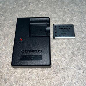 OLYMPUS オリンパス バッテリーチャージャー 充電器 LI-40C バッテリー LI-42B セット