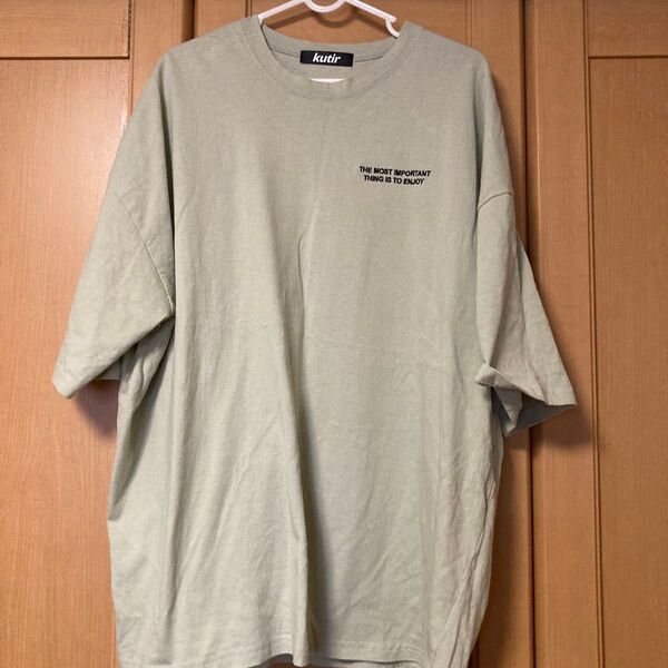 kutir メンズ 半袖Tシャツ グリーン 英字ロゴ ワンポイント
