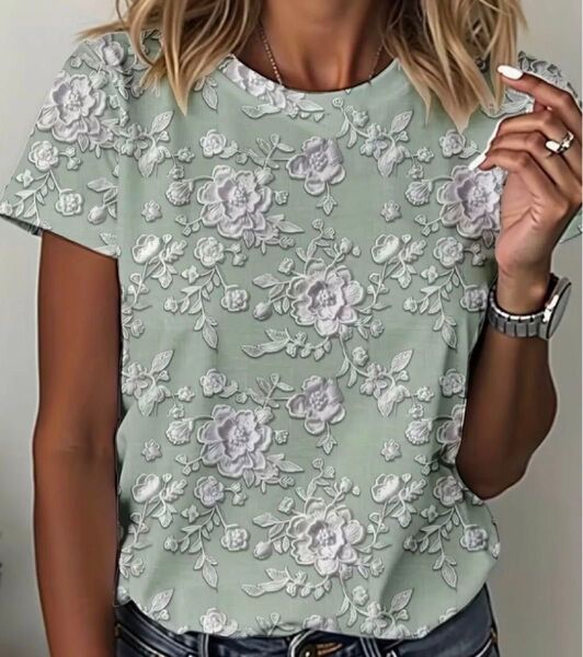 花柄 半袖Tシャツ グリーン Lサイズ