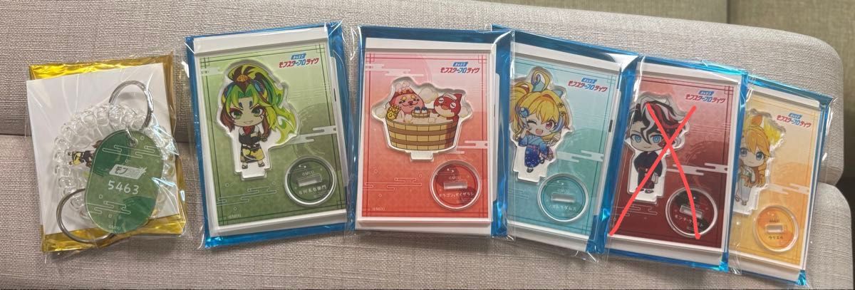 送料無料 モンスト 極楽湯 ミニアクリルスタンド 4点セット 送料無料 モンスト 極楽湯 ミニアクリルスタンド 4点セット