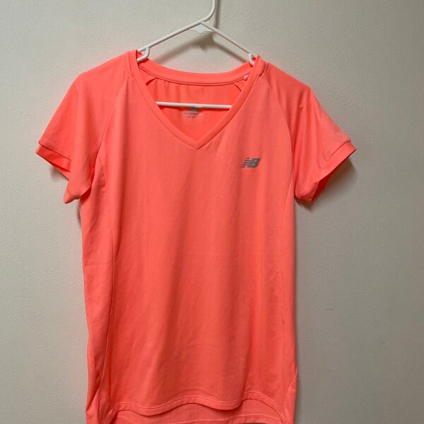 New Balance レディース 半袖Tシャツ オレンジ Mサイズ