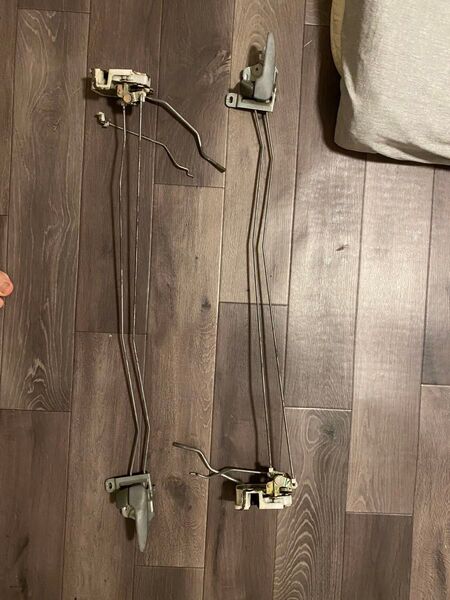 ホンダ ビート E-PP1 純正パーツ 左右ドアロック ※右に破損あり 中古