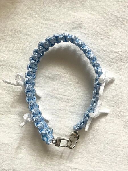 パラコード スマホ ハンドストラップ ハンドメイド リボン ブルー