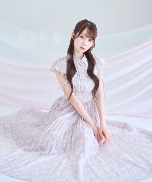 Ros Muse pleats floral print dress ワンピース