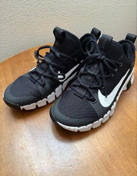 NIKE ナイキ メトコン 25.5cm
