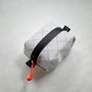 【ULミニギアスタッフサック】ECOPAK ホワイト 登山 アウトドア キャンプ