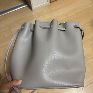 ショルダーバッグ グレージュ 巾着