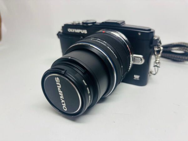 OLYMPUS PEN Lite E-PL5 ミラーレス一眼 オリンパスショット数3175 14-42mm f3.5-5.6