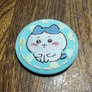 ちいかわ ハチワレ 缶バッチ 刺繍