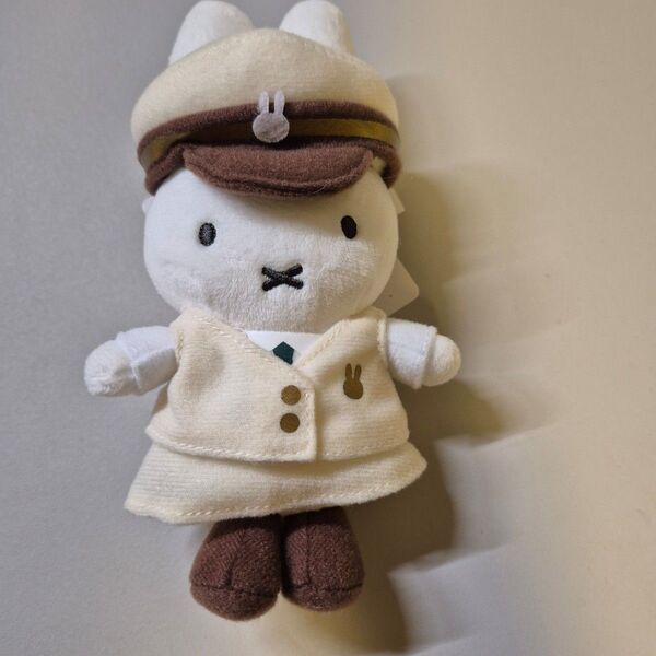 東京駅 駅長さん ミッフィー miffy style
