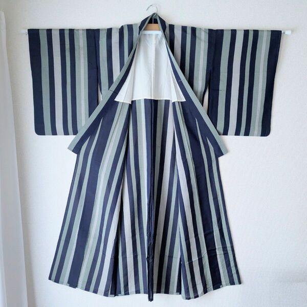 夏着物 絽 小紋 縞 青系 ストライプ ローブ Robe ガウン 身丈140㎝ 裄丈63㎝ ヴィンテージ 羽織 単衣 夏物