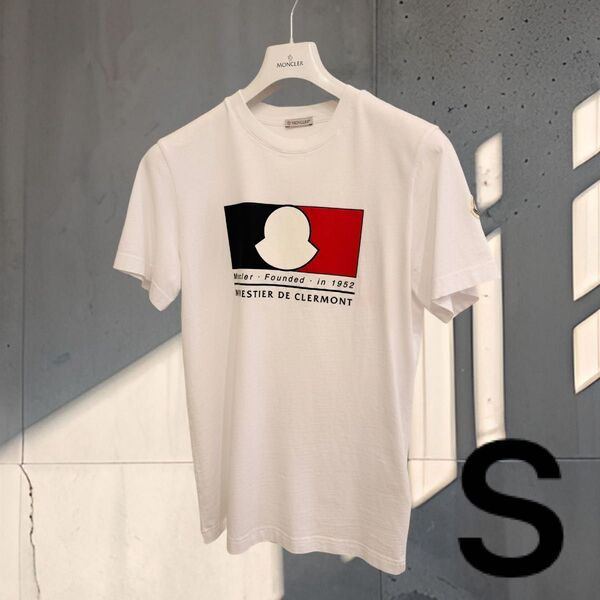 新品●MONCLER● メンズ Tシャツ 半袖 ホワイト カットソー プリント トップス 白 プリントTシャツ S