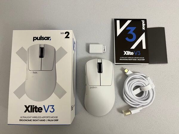 pulsar Xlite V3 SIZE2 Medium PAW3395 ゲーミングマウス 無線 ホワイト PXV322