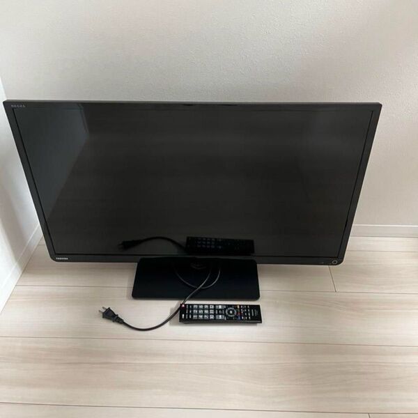 東芝 32V型 液晶 テレビ 32S7 ハイビジョン