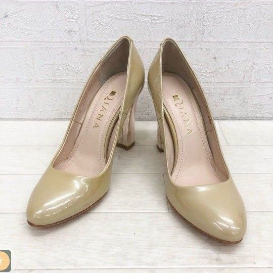 ダイアナ DIANA パンプス チャンキーヒールハイヒールエナメル 22.5cm ベージュ / レディース