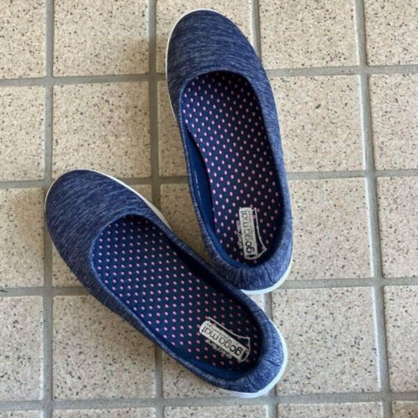 skechers GOSTEP フラットシューズ ネイビー 24cm