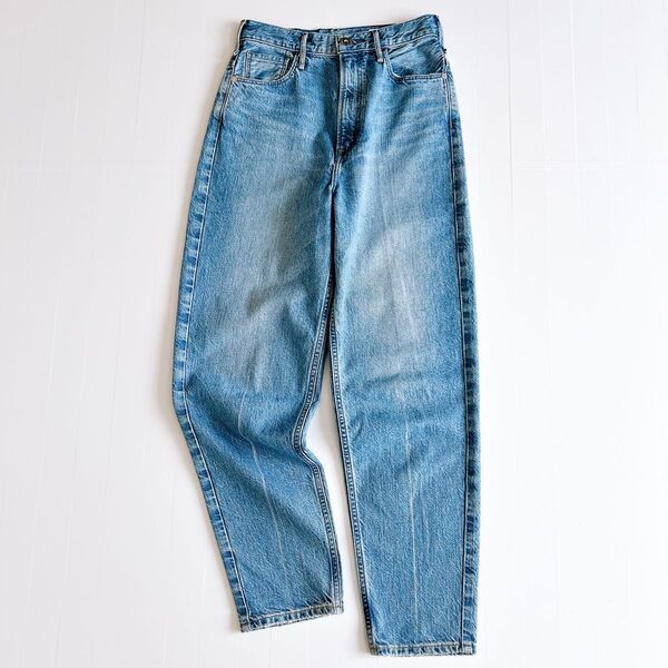 美品 定価2.75万 upper hights アッパーハイツ THE MISS ROYAL FLOW テーパードデニム 22