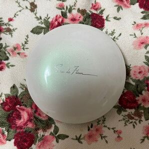 新品未使用 ポーラオードフルールフレグランスボディパウダーカサブランカ 12g