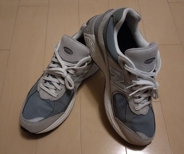 【美品】new balance M2002RXJ 灰 27.5cm おまけ×2付