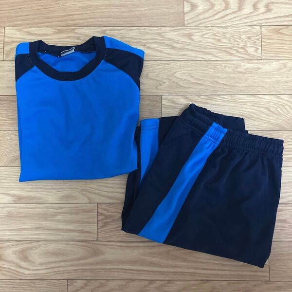 150サイズ 男児セットアップ