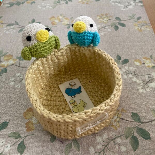 あみぐるみ セキセイインコ 2羽と小物入れセット ハンドメイド