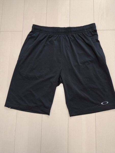 OAKLEYハーフパンツ