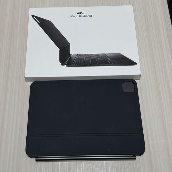 Apple マジックキーボード 11インチ iPad Pro M4用 日本語 黒