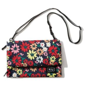 キウ Kiu バッグ サコッシュ 防水 WATERREPELLENT STORAGE SACOCHE ボヘミアンレッド