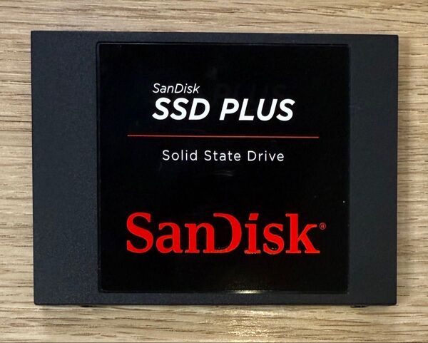 SanDisk SSD PLUS 240GB 未使用品