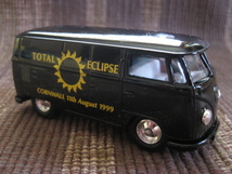 ★ミニカー★LLEDO★VW TYPE2★TOTAL ECLIPSE(日食)Cornwall 11th Aug 1999★Promotional Model★Special Limited Edition★1/43★_画像3