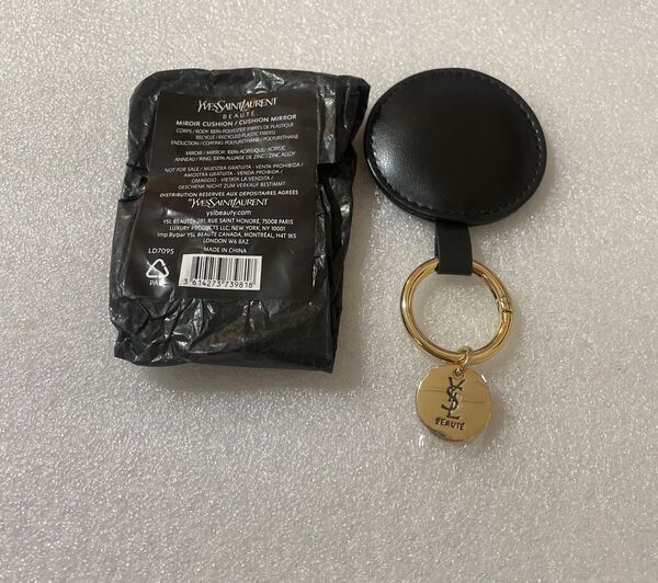 即発送新品未使用イヴ・サンローラン バッグチャーム キーホルダーミラー鏡非売品