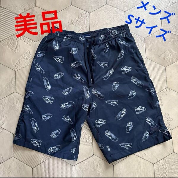 メンズ Sサイズ NIKE ハーフパンツ スニーカー フロー ニー ショートパンツ ナイキ 短パン 総柄