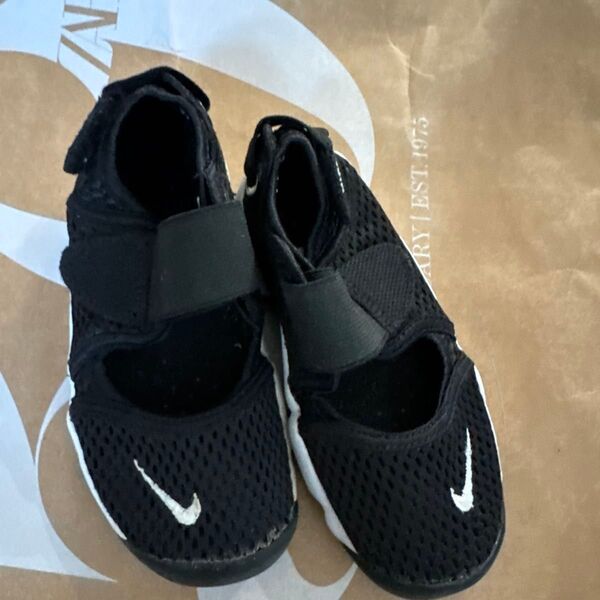 NIKE エアリフト キッズ リトルリフト17センチ ブラック