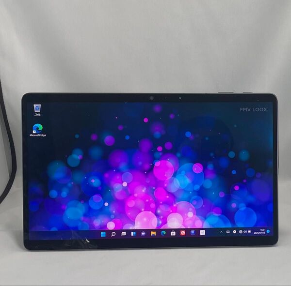 FMV LOOX 90/G i7-1250U 16GB 512GB SSD