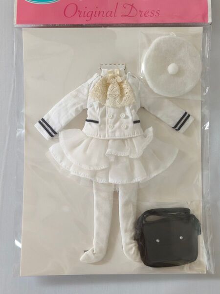 ☆新品未開封☆ リカちゃんキャッスル ドレスコレクション 22cmドール リトルファクトリー
