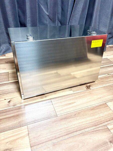 ステンレス工具箱 W520×H320×D(230〜270)