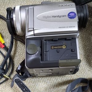 SONY デジタルビデオカメラレコーダー Handycam DCR-PC100