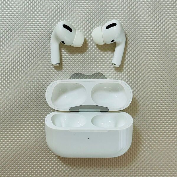 AirPods Pro 第1世代 A2084/A2083 本体セット★動作良好・ケース傷あり