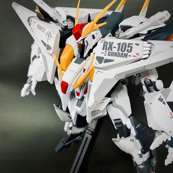 HGUC 1/144 Ξガンダム 全塗装 完成品 クスィーガンダム 閃光のハサウェイ