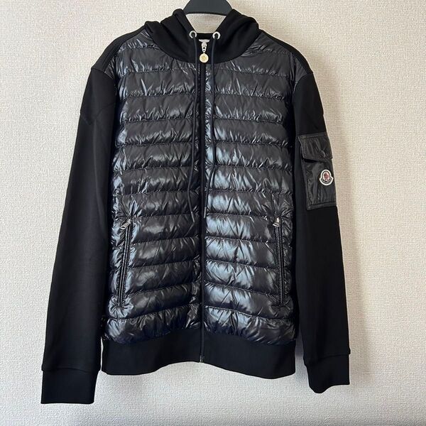 MONCLER フード付きダウンジャケット ブラック