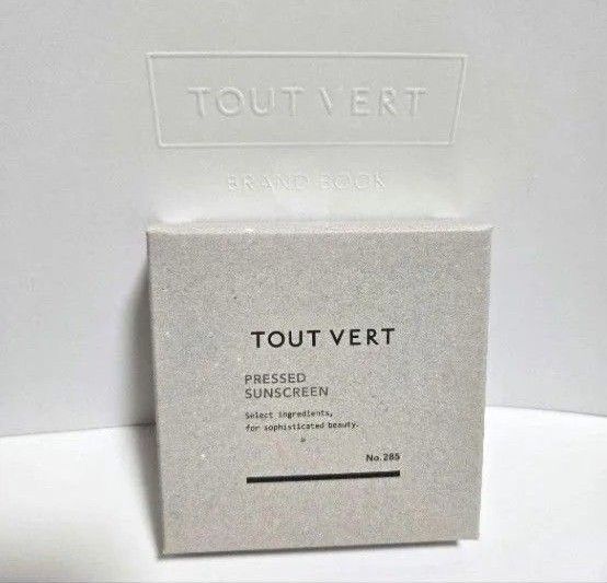 トゥヴェール 薬用プレストサンスクリーン 10g
