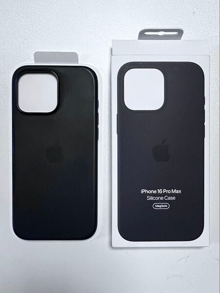 アップル製iPhone 16pro max用シリコンケースブラック