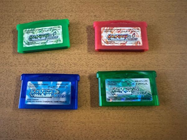 GBA ポケモン サファイア ファイアレッド エメラルド リーフグリーン 本体のみ
