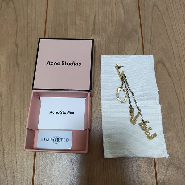 acne studios アクネストゥディオズ ピアス(片耳)