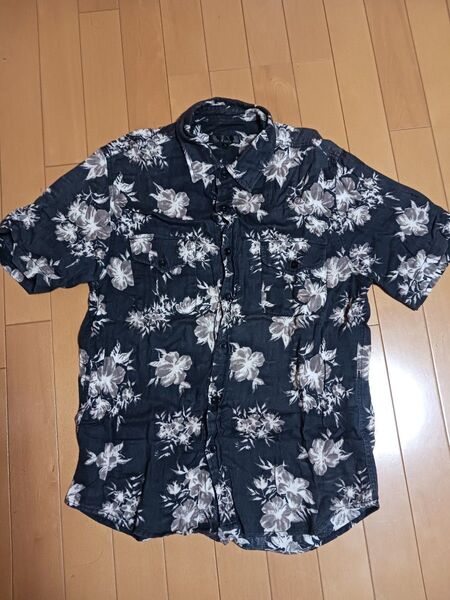 アロハシャツ