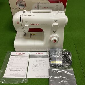 新品未使用品です。SINGER コンパクトミシン TraditionⅡ SN521