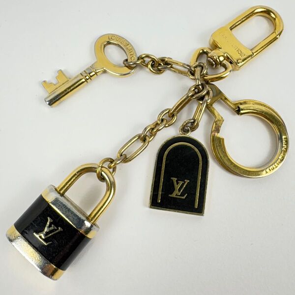 LOUIS VUITTON ルイヴィトン ポルトクレ カドゥナ キーホルダー バッグチャーム ゴールド モノグラム M60075